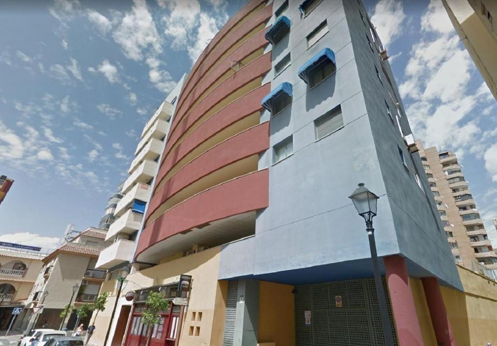 Gran Apartamento Cerca De La Playa Con Piscina En El Centro Fuengirola Extérieur photo